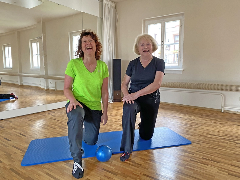 Marion Kinzig – Personal Trainerin in Frankfurt: Seniorentraining fördert die Freude am Leben.
